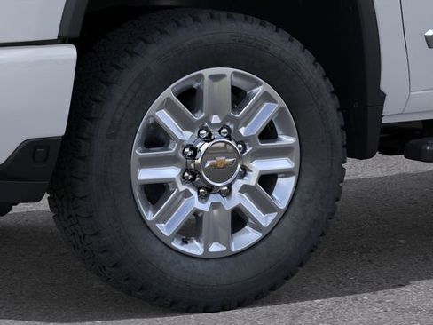 New 2026 Chevrolet Silverado 2500 High Country w/ High Country Premium Package AWD/4WD image 9