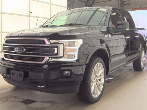 Used 2018 Ford F150 Limited w/ Trailer Tow Package image 4