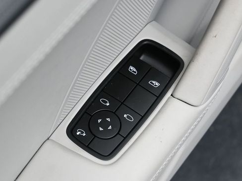 Certified 2024 Porsche 911 Carrera 4S image 9