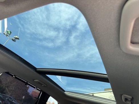 Used 2023 Hyundai Santa Fe Limited image 5