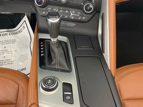 Used 2017 Chevrolet Corvette Stingray Convertible image 41