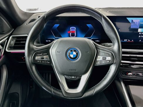 Used 2024 BMW i4 xDrive40i AWD/4WD image 18