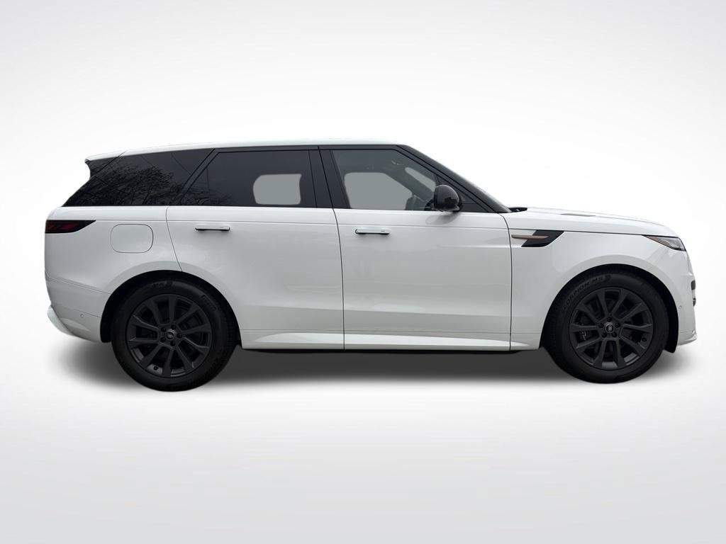 New 2025 Land Rover Range Rover Sport Dynamic SE AWD/4WD image 5