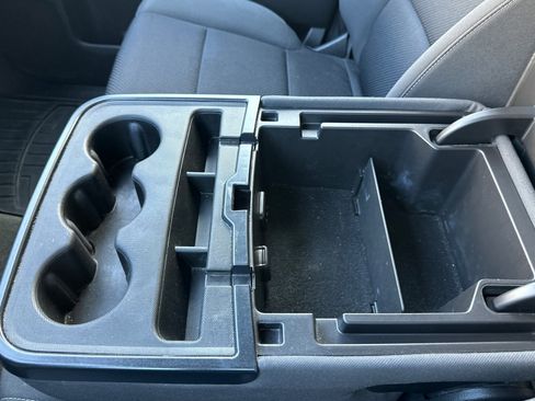 Used 2017 GMC Sierra 1500 SLE w/ SLE Value Package image 31