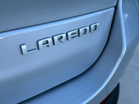 New 2026 Jeep Grand Cherokee L Laredo AWD/4WD image 33