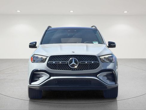 Used 2024 Mercedes-Benz GLE 450e 4MATIC image 8