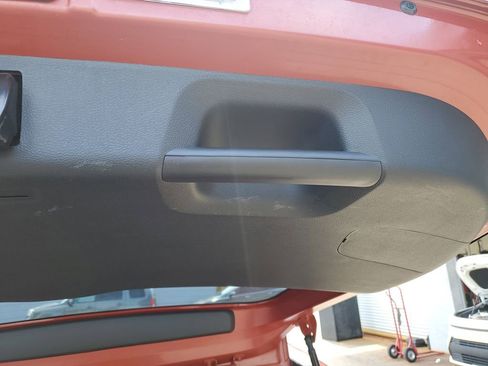 Certified 2023 Kia Soul LX FWD image 9