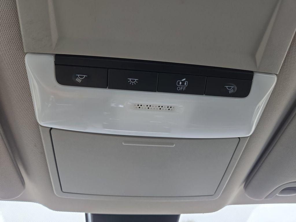 Used 2024 Nissan Altima 2.5 SV AWD/4WD image 25