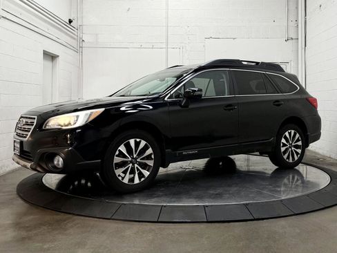 Used 2015 Subaru Outback 2.5i Limited image 4