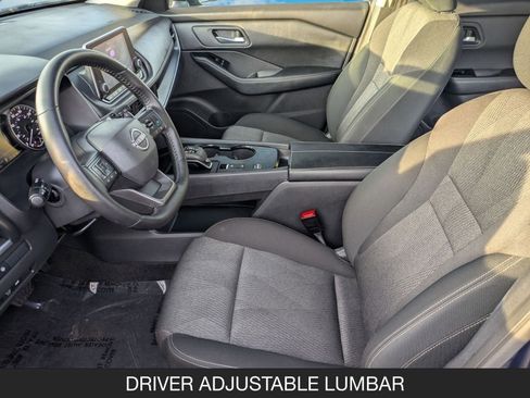 Used 2025 Nissan Rogue SV image 14