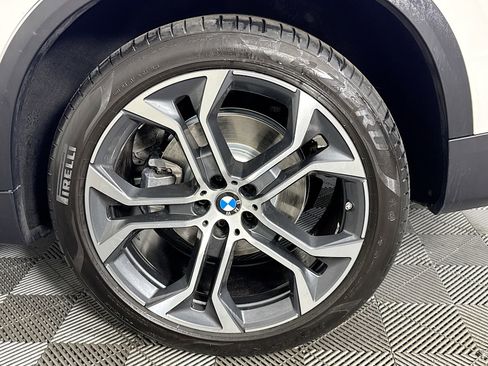 Used 2022 BMW X5 sDrive40i w/ Premium Package image 36