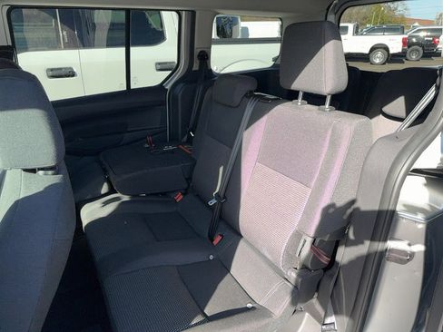 Used 2017 Ford Transit Connect XL image 12