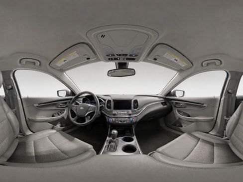 Used 2017 Chevrolet Impala LT FWD image 18