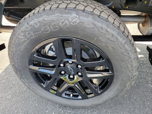 Used 2026 Chevrolet Silverado 1500 LT Trail Boss w/ Convenience Package II image 46