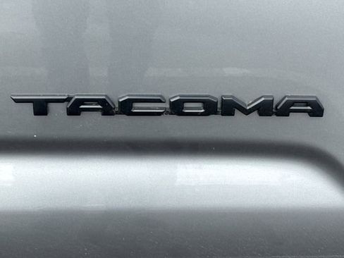 Used 2023 Toyota Tacoma SR image 17