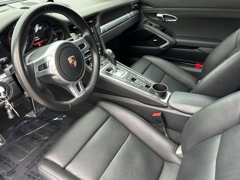 Used 2015 Porsche 911 Carrera image 4