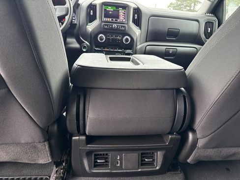 Used 2025 Chevrolet Silverado 1500 Custom Trail Boss w/ Dark Appearance Package AWD/4WD image 45