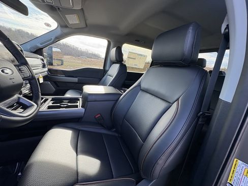 New 2026 Ford F250 Lariat w/ Lariat Premium Package image 34