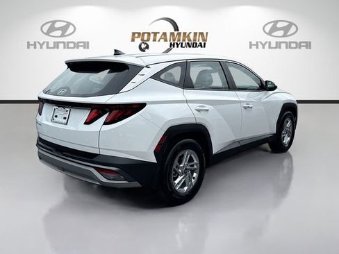 Certified 2026 Hyundai Tucson SE FWD image 5