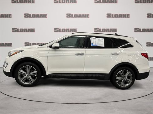 Used 2016 Hyundai Santa Fe SE w/ Option Group 02 image 2