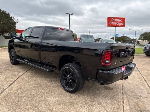 New 2026 RAM 2500 Big Horn AWD/4WD image 3