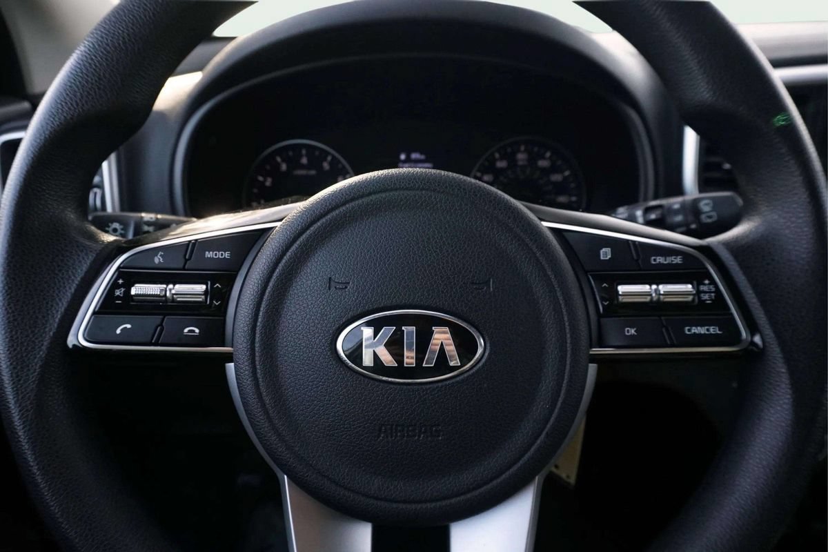 Used 2021 Kia Sportage LX FWD image 23