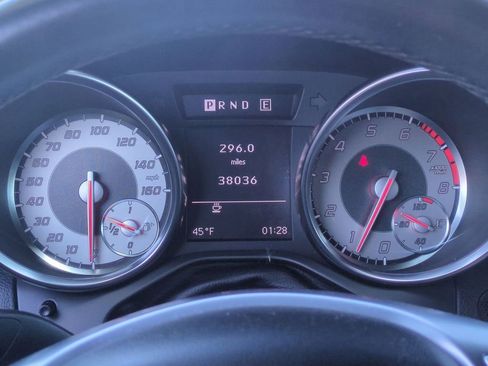 Used 2013 Mercedes-Benz SLK 250 image 16