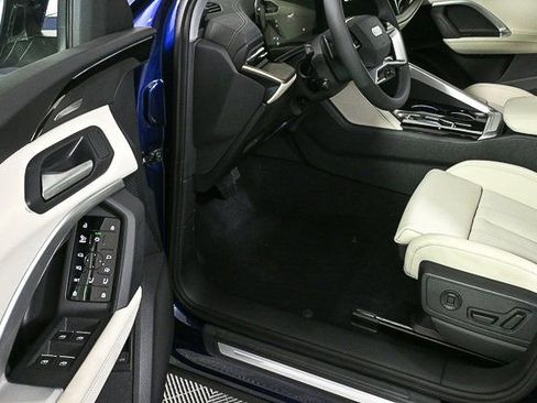 New 2025 Audi Q5 2.0T Premium Plus image 8