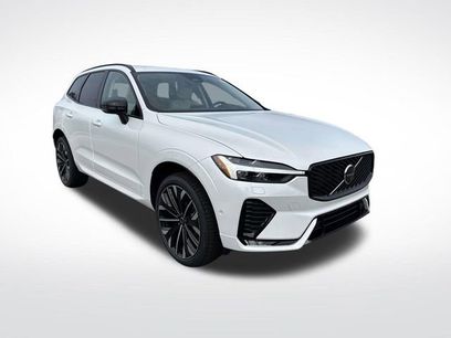 New 2026 Volvo XC60 B5 Ultra w/ Climate Package