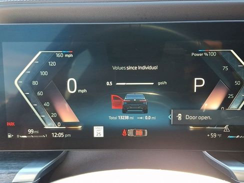 Used 2025 BMW 760i xDrive w/ Executive Package AWD/4WD image 22