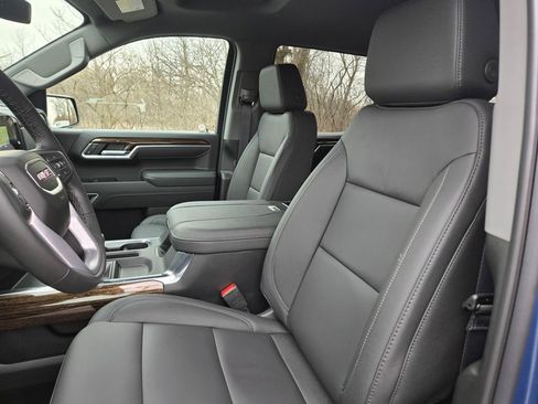 New 2026 GMC Sierra 1500 Elevation w/ Elevation Premium Package image 17