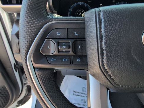 Certified 2025 Toyota Tacoma Limited AWD/4WD image 26