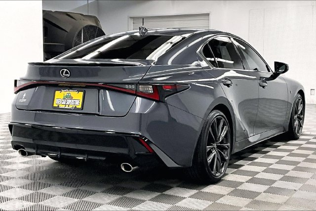 Used 2024 Lexus IS 350 F Sport RWD image 12