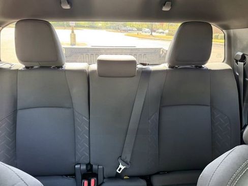 Used 2024 Toyota Tacoma SR image 39