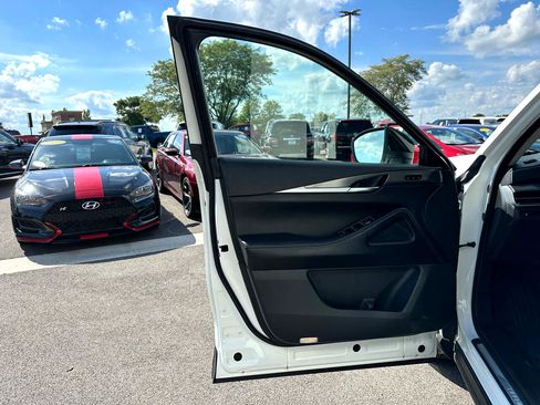 Used 2023 INFINITI QX60 Luxe w/ Cargo Package image 11