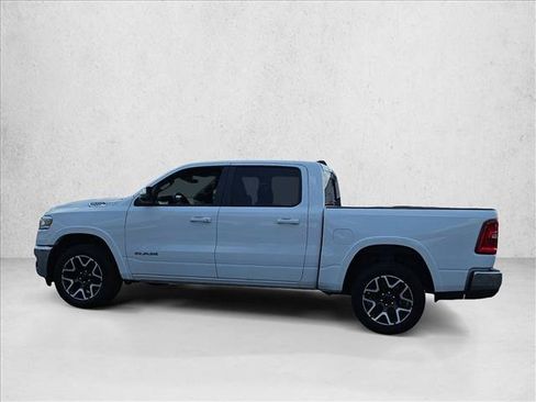 Used 2025 RAM 1500 Laramie AWD/4WD image 8