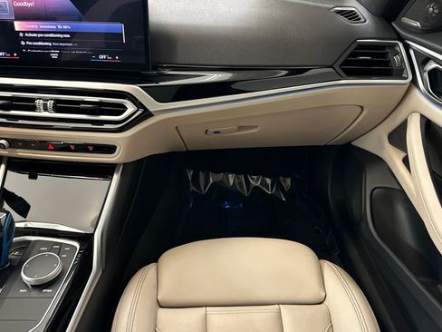 Used 2023 BMW i4 eDrive40 w/ Premium Package image 30