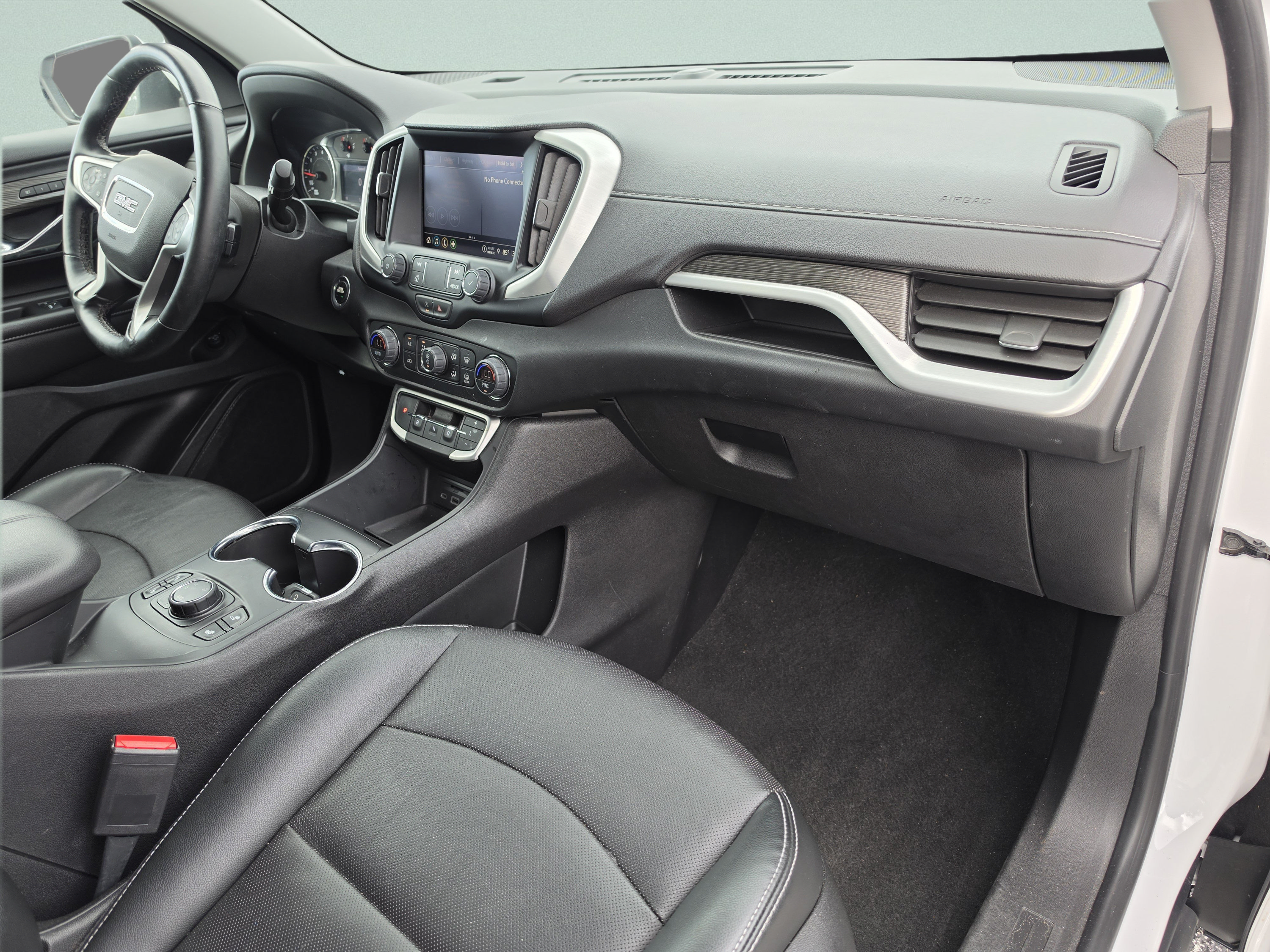 Used 2023 GMC Terrain SLT AWD/4WD image 18