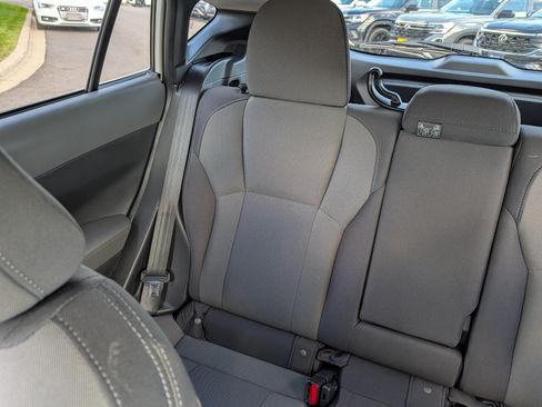 Used 2025 Subaru Crosstrek 2.5i Premium AWD/4WD image 13