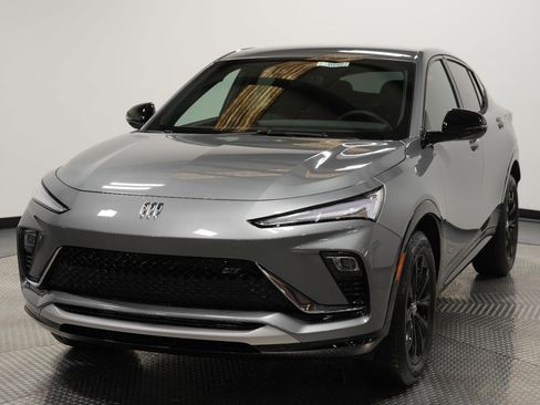 New 2026 Buick Envista Sport Touring image 3