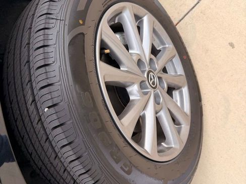 Used 2025 MAZDA CX-5 AWD 2.5 S w/ Select Package image 11