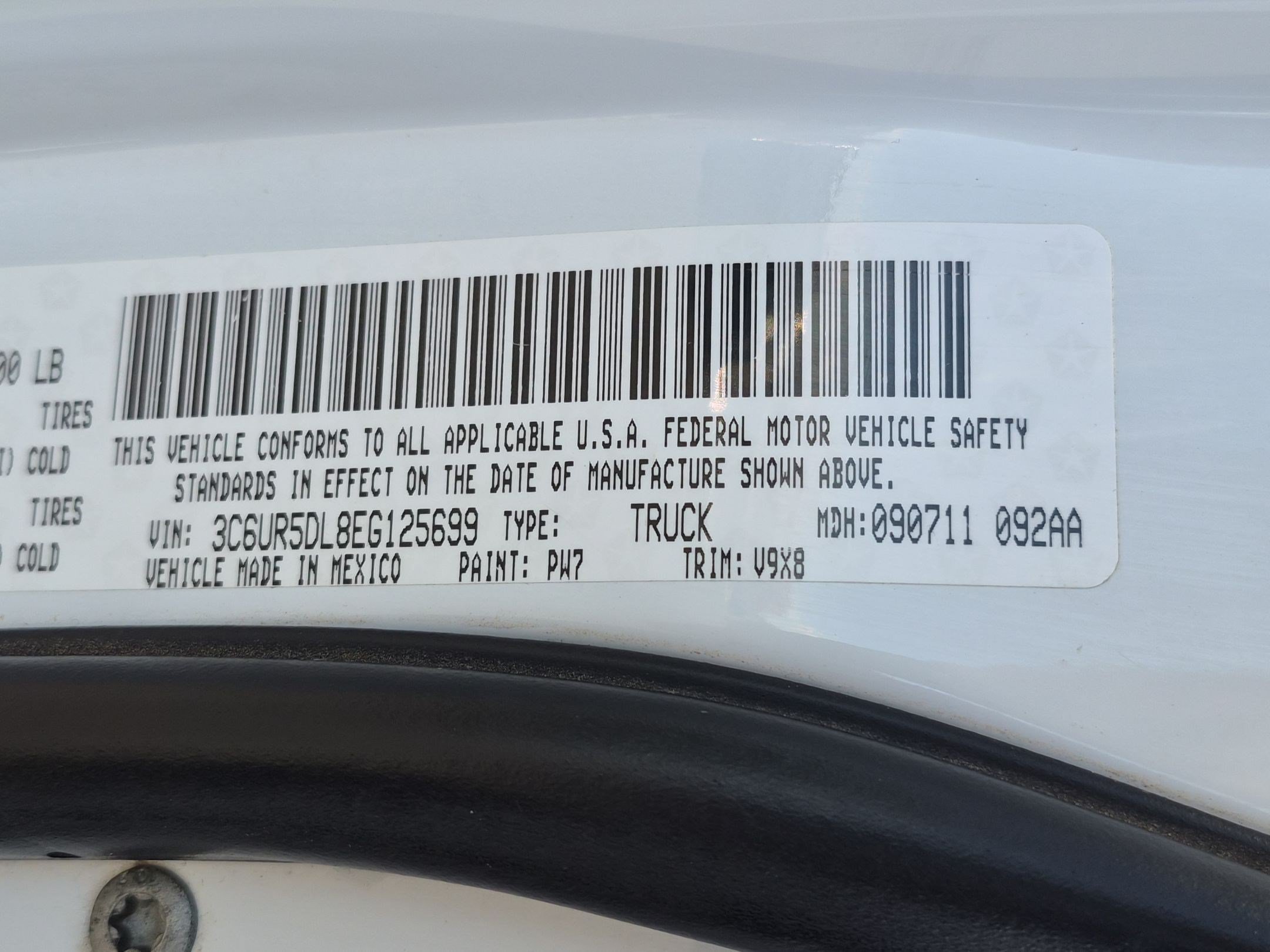 Used 2014 RAM 2500 SLT AWD/4WD image 29