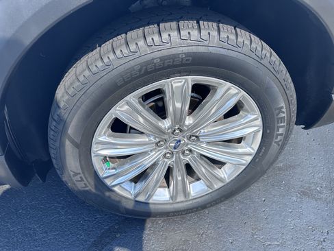 Used 2020 Ford Explorer Limited AWD/4WD image 17
