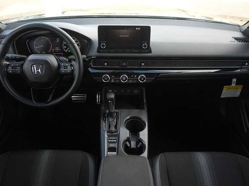 Used 2025 Honda Civic Sport image 10