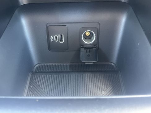 New 2026 Ford Explorer Active w/ Active Comfort Package RWD image 7