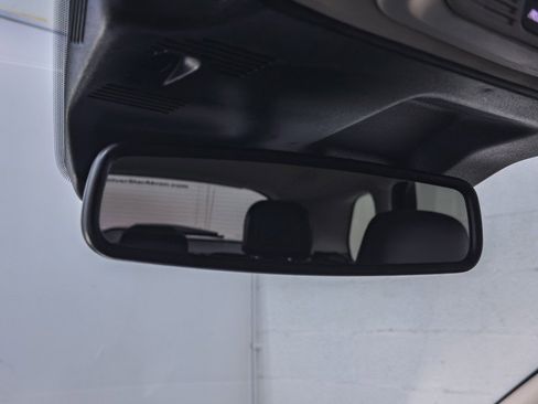 Used 2024 Lincoln Corsair AWD image 47