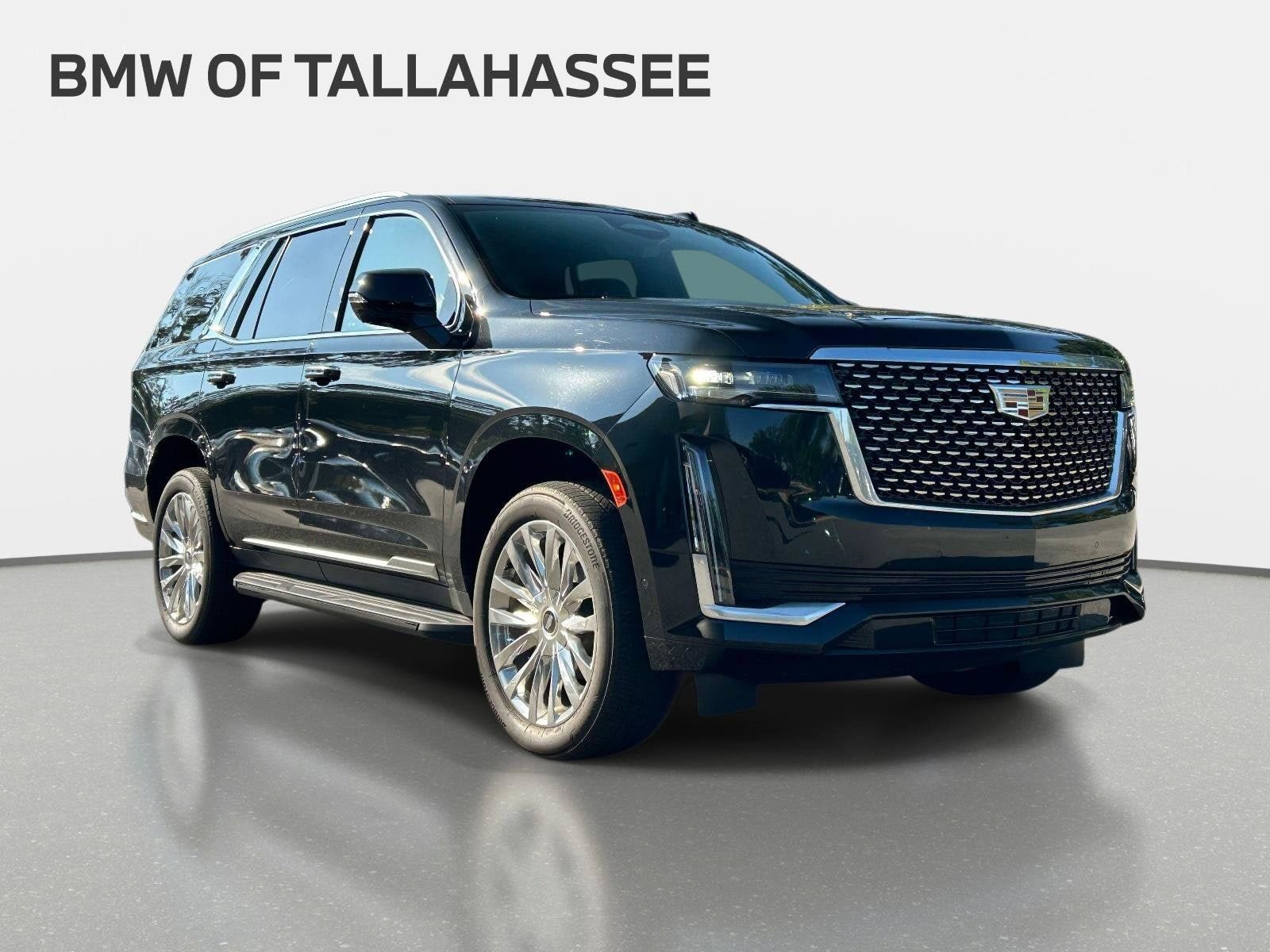 Used 2024 Cadillac Escalade Premium Luxury AWD/4WD image 1