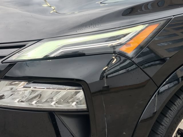 Used 2024 Nissan Rogue Platinum w/ Platinum Premium Package AWD/4WD image 9