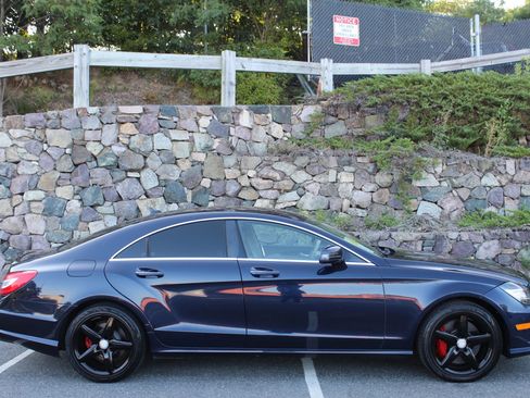 Used 2014 Mercedes-Benz CLS 550 4MATIC image 5