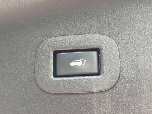 Used 2021 INFINITI QX80 Premium Select w/ All-Season Package AWD/4WD image 8